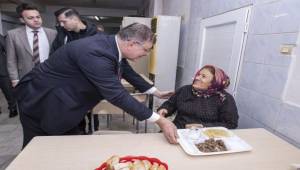 Cemevi’nde Hızır Orucu Lokmasına Ortak Oldu